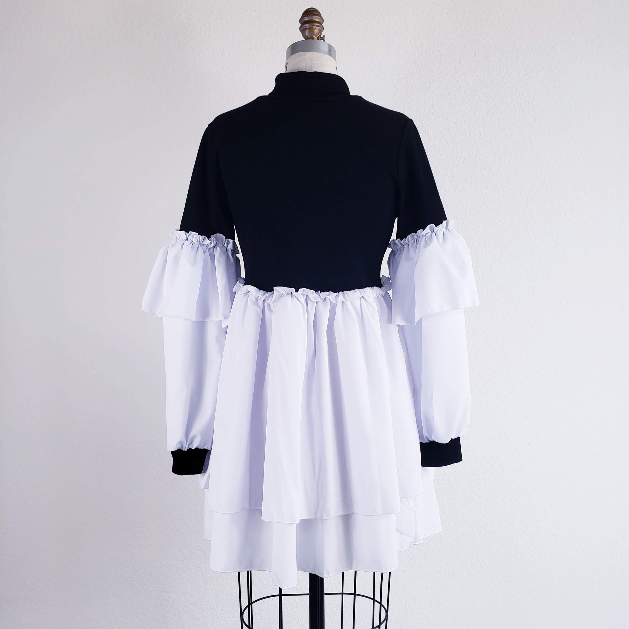 Magical Monochrome Black & White Tunic Dress ChicCityVintage Magical Monochrome Black & White Tunic Dress ChicCityVintage