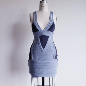 Vintage 00s Gray Herve Leger Bandage Dress-Small – ChicCityVintage Vintage 00s Gray Herve Leger Bandage Dress-Small – ChicCityVintage