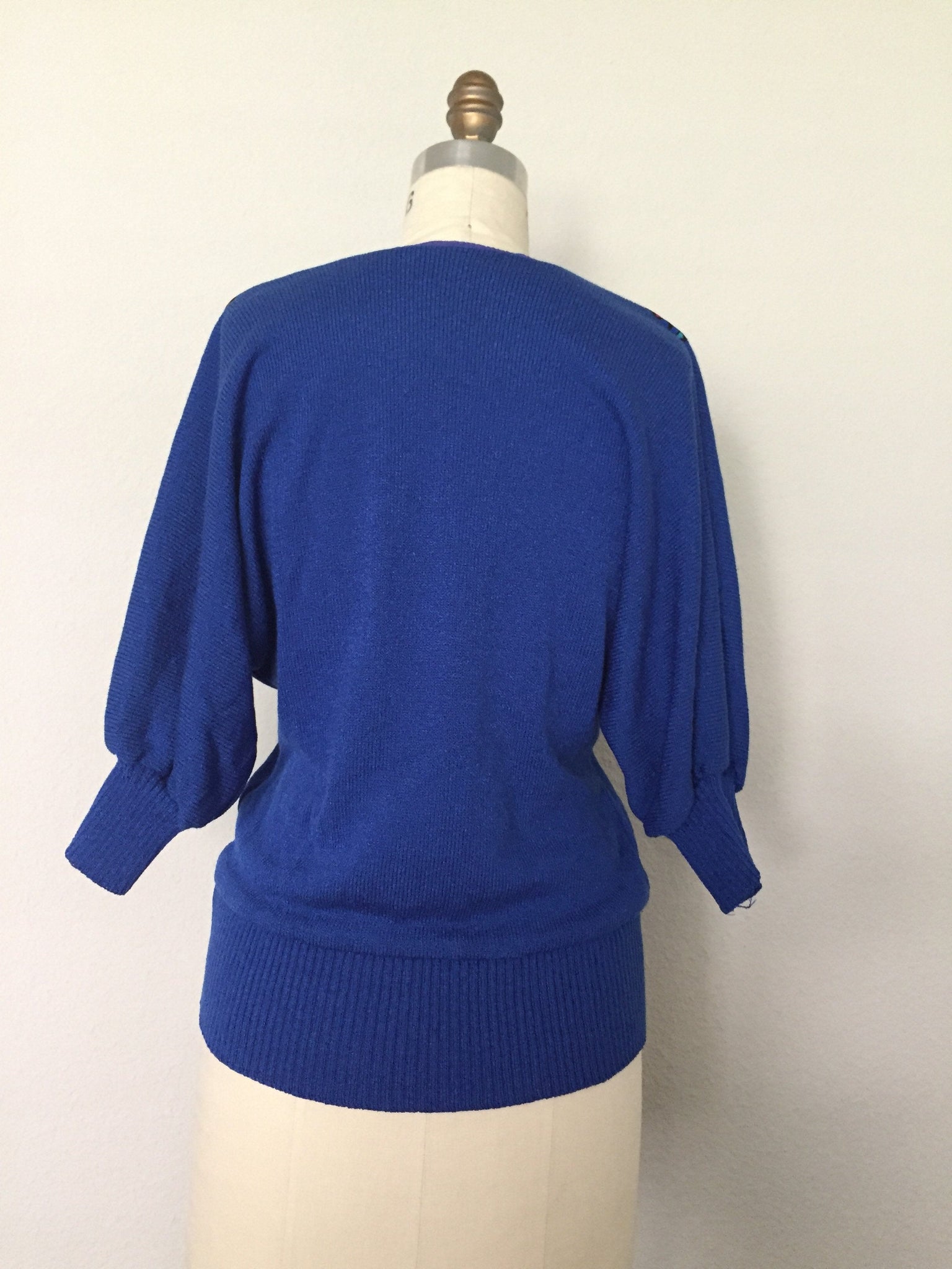 Vintage 80s/90s Blue V-Neck Sweater - ChicCityVintage