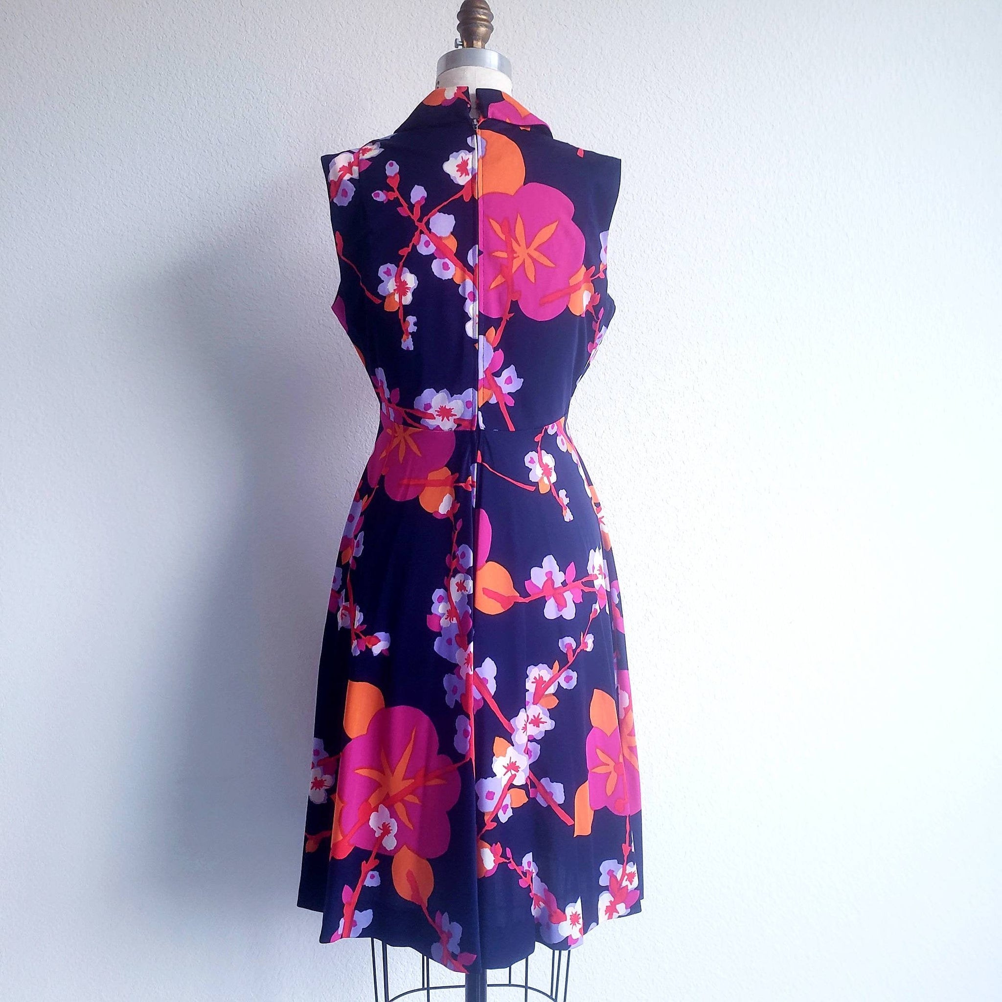 Vintage Midi Floral Lord and Taylor Sleeveless Dress - ChicCityVintage