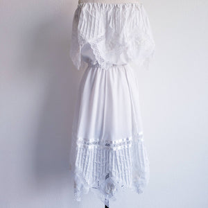 Vintage Off Shoulder White Mexican Style Dress - ChicCityVintage
