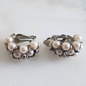 Vintage 50s/60s Faux Pearl Clip-On Earrings - ChicCityVintage