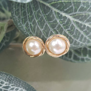 Vintage Gold Wire Wrapped Faux Pearl Stud Clip On Earrings - ChicCityVintage