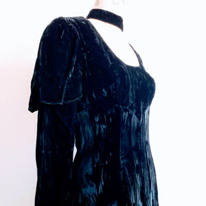 Vintage 90s Crushed Velvet Black Dress with Leg Of Mutton Sleeves ChicCityVintage Vintage 90s Crushed Velvet Black Dress with Leg Of Mutton Sleeves ChicCityVintage